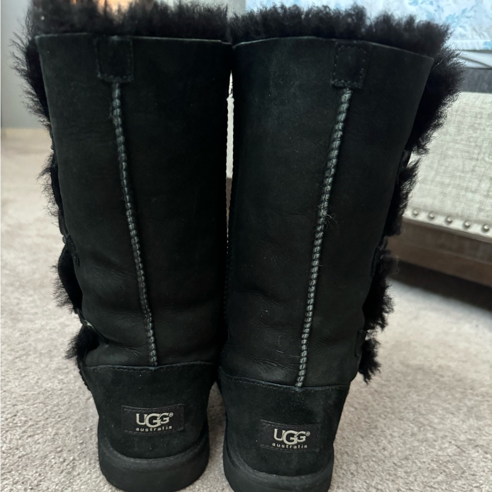 Bailey Button Uggs - image 4